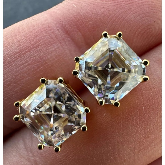 Real Iced Moissanite Stud Earrings Asscher Cut 14k Gold Over 925 Silver 4mm - Picture 4 of 4